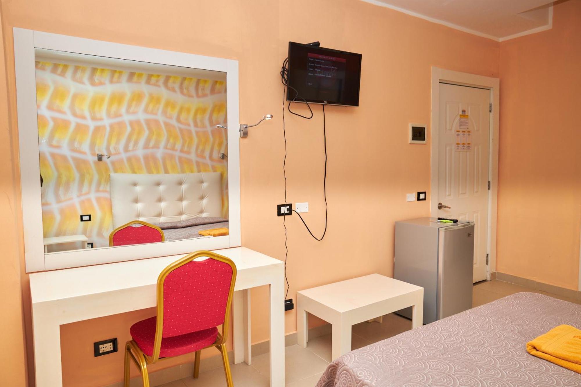 La Vlta E' Bella Aparthotel Los Mameyes  Ngoại thất bức ảnh